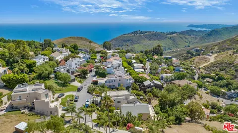 2903 Valmere Dr, Malibu, CA 90265 photo 43