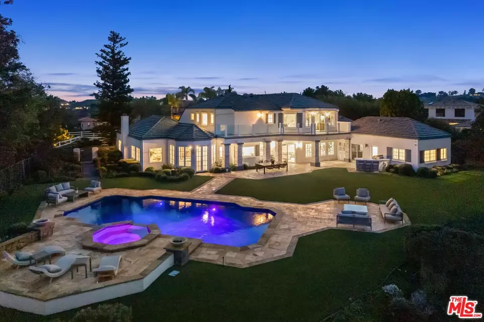 5933 Annie Oakley Rd, Hidden Hills, CA 91302 29 Photos Movoto