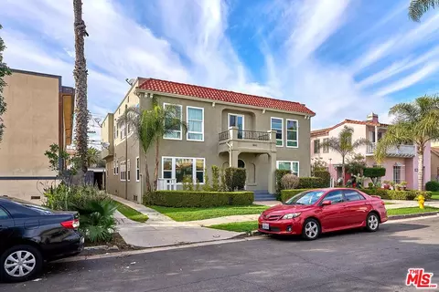 1445 S Norton Ave, Los Angeles, CA 90019