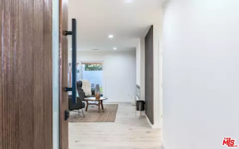 2193 Trinway Ave, Simi Valley, CA 93065