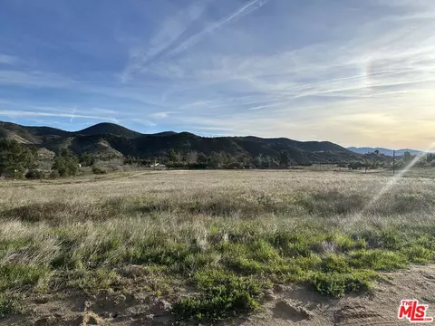 Undisclosed, Agua Dulce, CA 91350