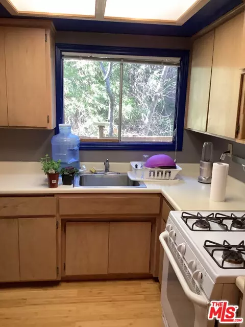 25005 Basel Dr, Crestline, CA 92325 photo 6