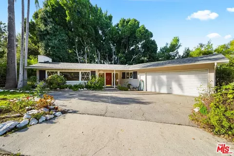 1611 Silver Oak Ter, Los Angeles, CA 90041