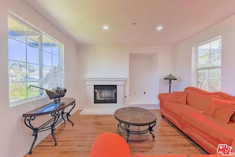1324 Donegal Way, Oxnard, CA 93035 photo 9
