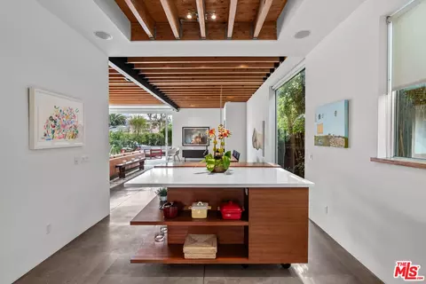 Kitchen - 449 28th Ave, Venice, CA 90291 photo 1 of 6