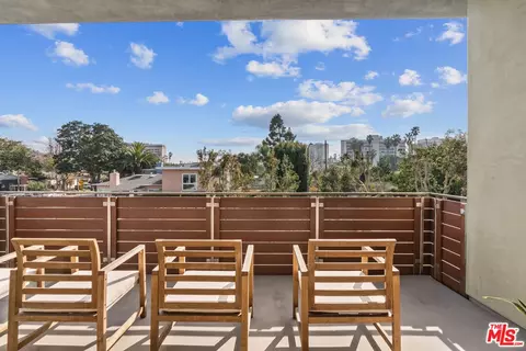 Exterior - 449 28th Ave, Venice, CA 90291 photo 8 of 15