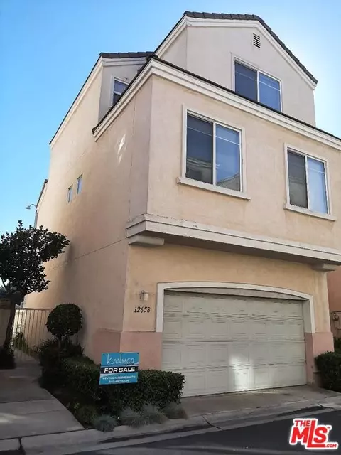 12658 Belinda Ct, Lynwood, CA 90262