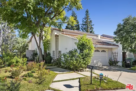 2736 Bottlebrush Dr, Los Angeles, CA 90077