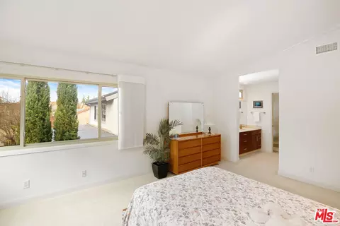 Bedroom - 3512 Marin Dr, Irvine, CA 92606 photo 4 of 9