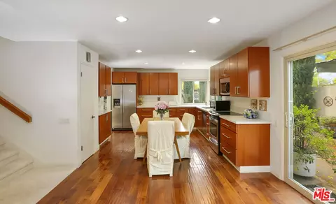 Dining - 3512 Marin Dr, Irvine, CA 92606 photo 2 of 3