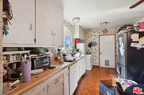 1691 Spence St, Simi Valley, CA 93065 photo 5