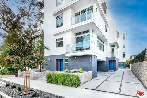 1951 Manning Ave, Los Angeles, CA 90025