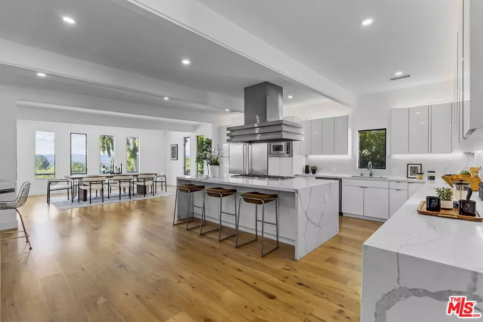 Kitchen - 4556 Martson Dr, Encino, CA 91316 photo 3 of 4