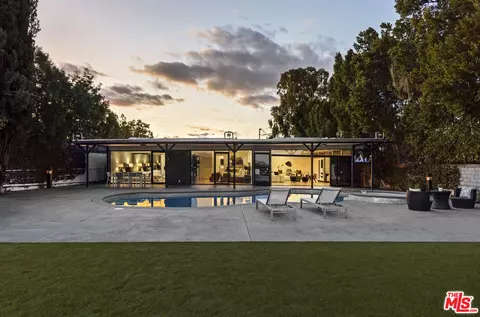 Exterior - 4556 Martson Dr, Encino, CA 91316 photo 1 of 11