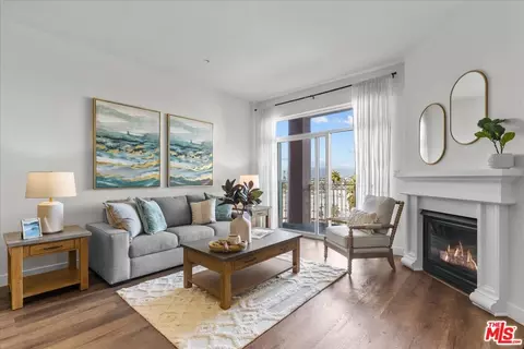 3750 Santa Rosalia Dr #612, Los Angeles, CA 90008