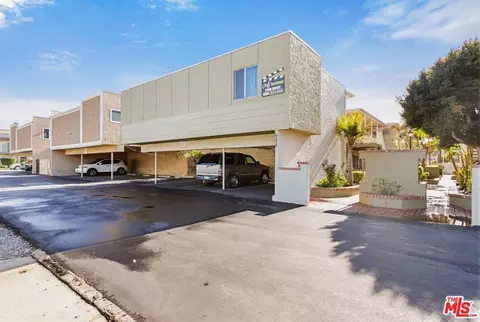 910 Ashland Ave, Simi Valley, CA 93065 photo 1