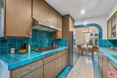 Kitchen - 1328 Randall St, Glendale, CA 91201 photo 2 of 2