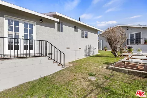 Exterior - 735 Orme Ave, Los Angeles, CA 90023 photo 5 of 11