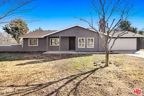 10735 Lincoln Ave, Hesperia, CA 92345
