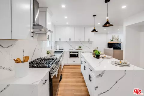 Kitchen - 19322 Nestor Ave, Carson, CA 90746 photo 3 of 4