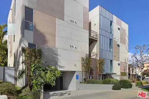 12411 Pacific Ave #202, Los Angeles, CA 90066