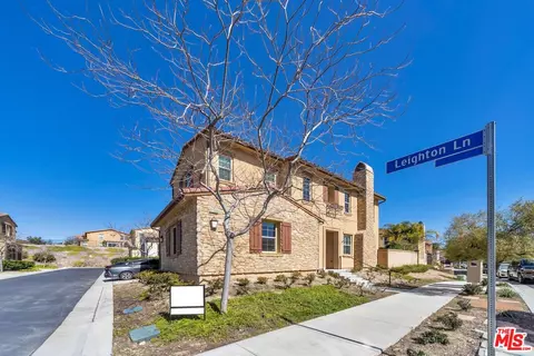 27320 Leighton Ln, Santa Clarita, CA 91350