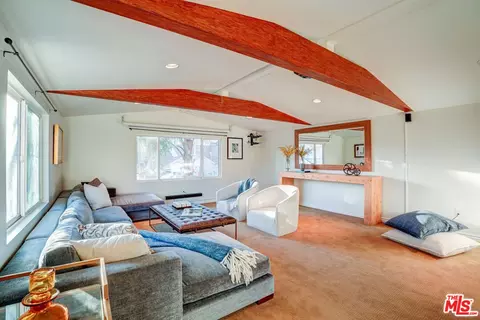 Living - 4540 Simpson Ave, Valley Village, CA 91607 photo 13 of 14