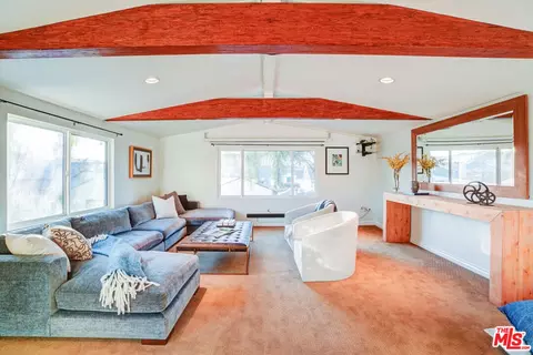 Living - 4540 Simpson Ave, Valley Village, CA 91607 photo 12 of 14