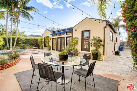 Exterior - 4540 Simpson Ave, Valley Village, CA 91607 photo 13 of 22