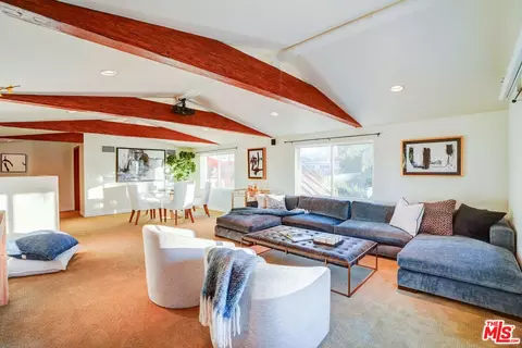 Living - 4540 Simpson Ave, Valley Village, CA 91607 photo 14 of 14