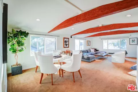 Dining - 4540 Simpson Ave, Valley Village, CA 91607 photo 4 of 4