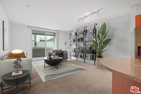 267 S San Pedro St #106, Los Angeles, CA 90012