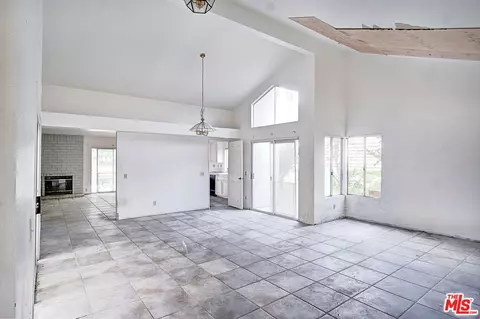 Other - 3061 Klamath Ave, Simi Valley, CA 93063 photo 2 of 11