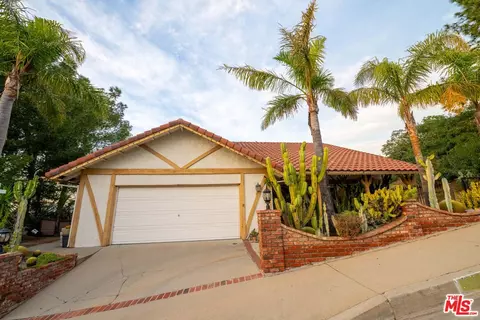 10143 Olivia Ter, Sun Valley, CA 91352
