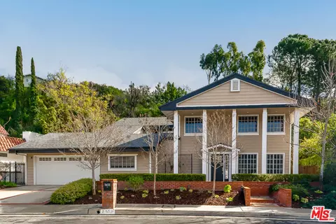 2422 Pesquera Dr, Los Angeles, CA 90049