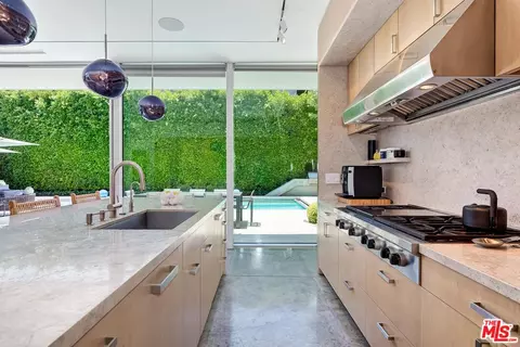 Kitchen - 1342 Appleton Way, Venice, CA 90291 photo 2 of 3