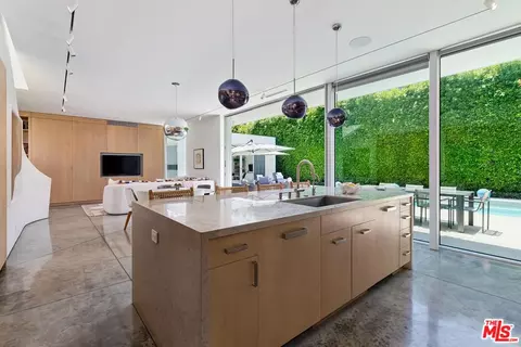 Kitchen - 1342 Appleton Way, Venice, CA 90291 photo 3 of 3