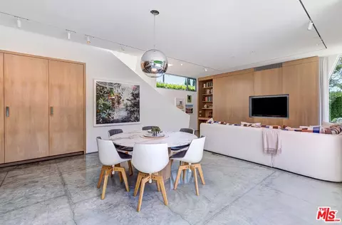 Dining - 1342 Appleton Way, Venice, CA 90291 photo 6 of 8