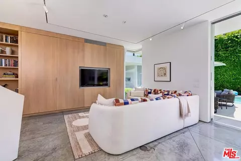 Living - 1342 Appleton Way, Venice, CA 90291 photo 2 of 4