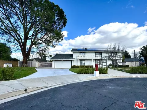 9850 Texhoma Ave, Northridge, CA 91325