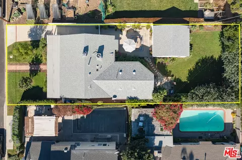 View/Area - 5410 Murietta Ave, Sherman Oaks, CA 91401 photo 1 of 4