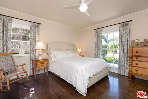 Bedroom - 5410 Murietta Ave, Sherman Oaks, CA 91401 photo 1 of 3