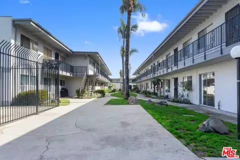 Other - 5530 Ackerfield Ave #103, Long Beach, CA 90805 photo 2 of 2