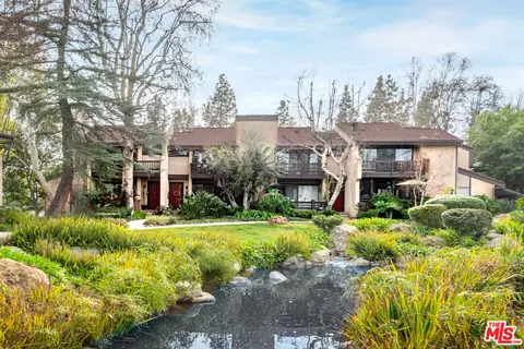 21821 Burbank Blvd #141, Woodland Hills, CA 91367