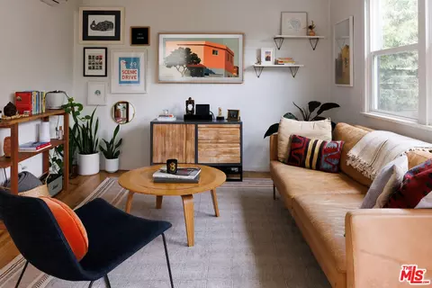 4227 S Centinela Ave, Los Angeles, CA 90066