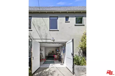Exterior - 246 Robinson Rd, Pasadena, CA 91104 photo 8 of 16