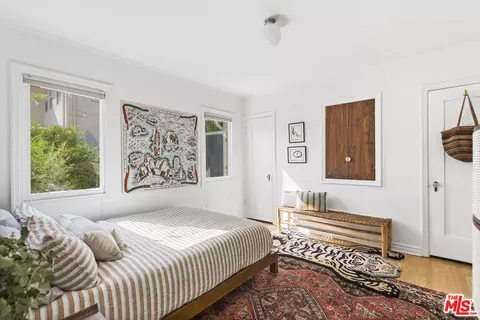 Bedroom - 246 Robinson Rd, Pasadena, CA 91104 photo 4 of 6