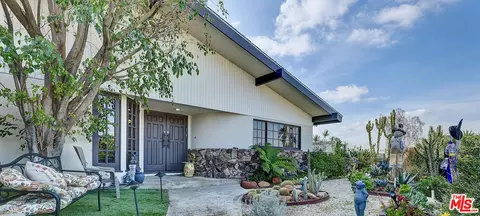 11438 Dona Teresa Dr, Studio City, CA 91604