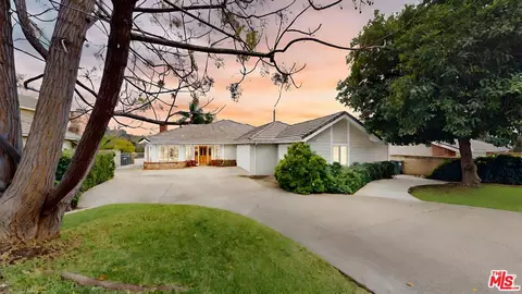 368 Norumbega Dr, Monrovia, CA 91016