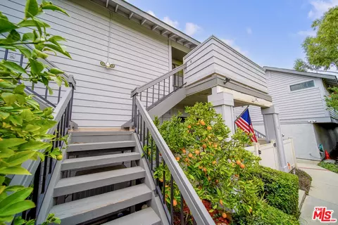 Other - 895 W 34th St #E, Long Beach, CA 90806 photo 1 of 6